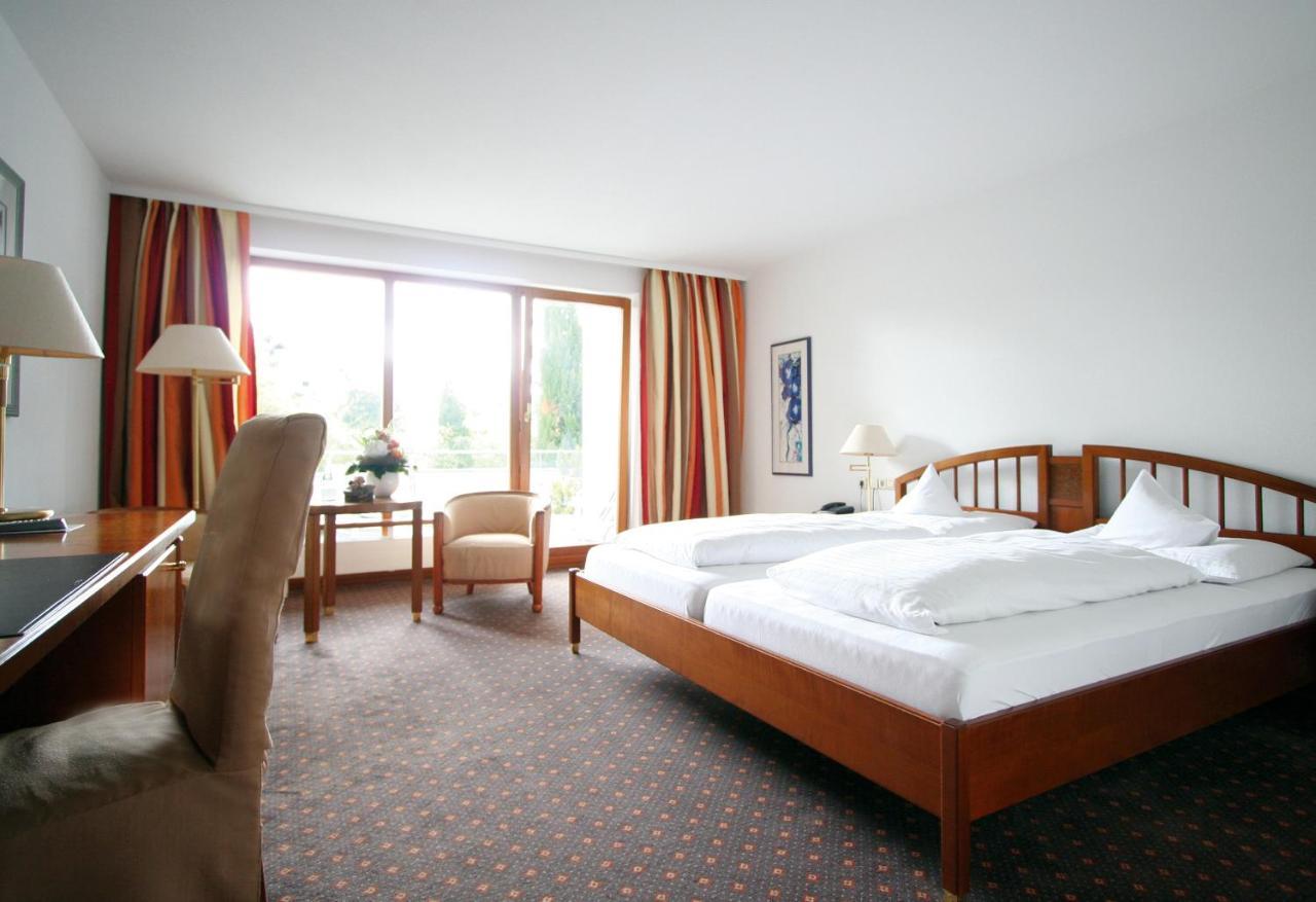 Romantik Hotel Johanniter-Kreuz Uberlingen Dış mekan fotoğraf
