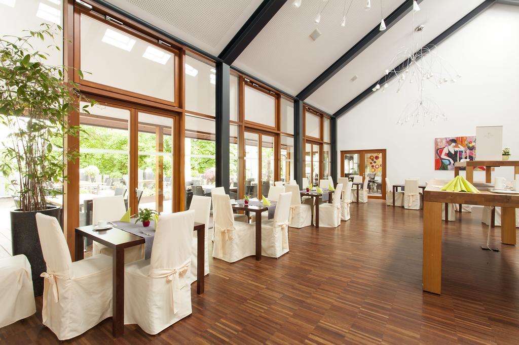 Romantik Hotel Johanniter-Kreuz Uberlingen Dış mekan fotoğraf