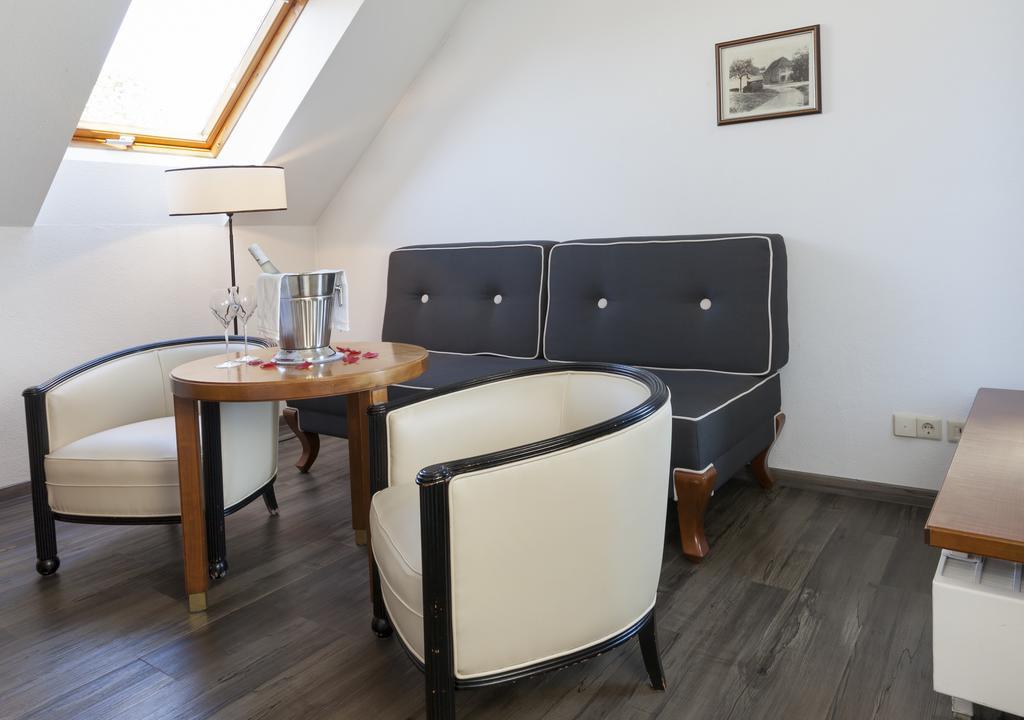 Romantik Hotel Johanniter-Kreuz Uberlingen Dış mekan fotoğraf